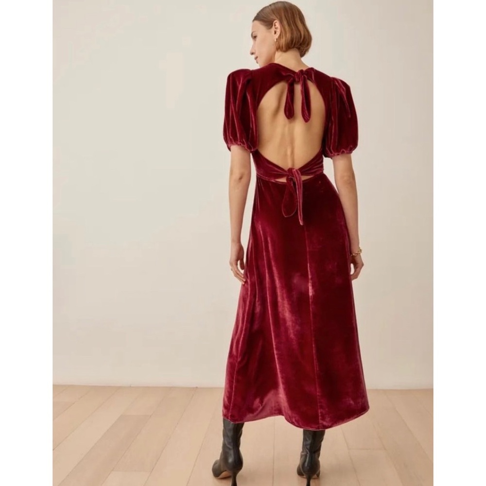 Reformation Livia Velvet dress - Picture 4 of 10